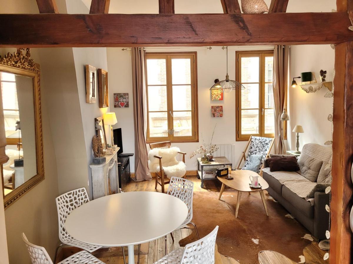 Appartement Le Valentin -coeur Historique Sainte Catherine -la Clef De *